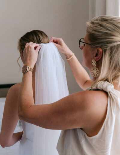 bruidsmake-up en hairstyling bruid regio Eindhoven